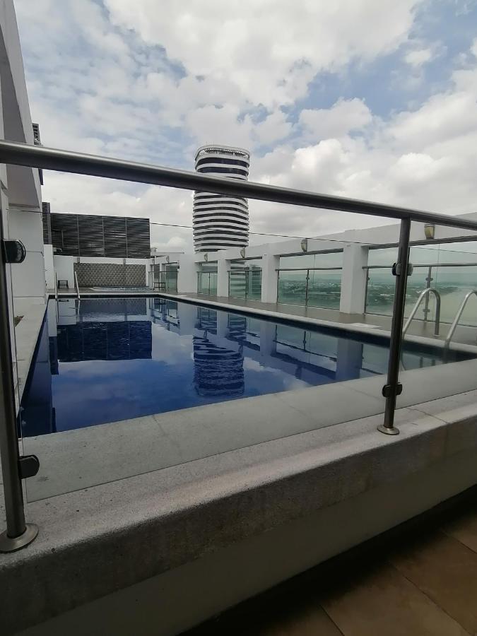 Luxury Suites River Front Guayaquil Eksteriør billede
